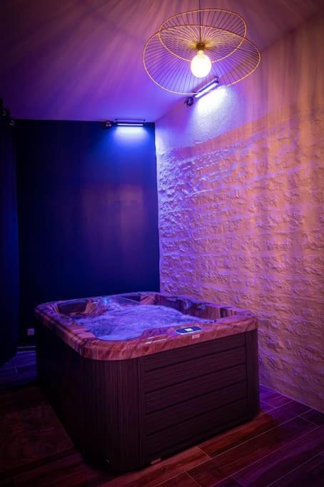 Love Room Spa Privatif Villefranche-sur-Saône Extérieur photo